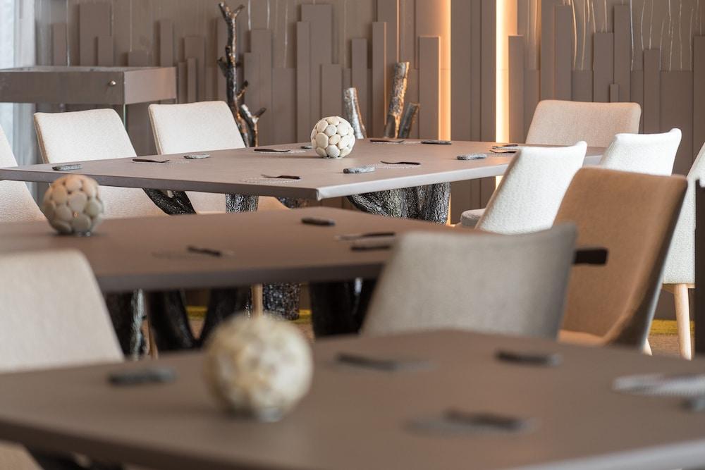 Hôtel Le Parc - La Table de Franck Putelat Carcassonne Exterior foto
